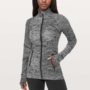 Lululemon Contour Jacket in Twillines White Black Nulu - Size 6